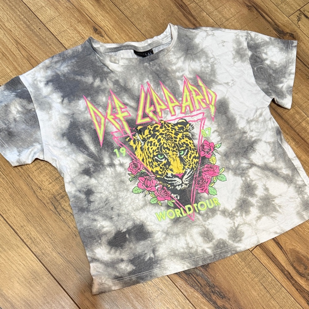 Def Leppard Kids Short Sleeve Tie-Dye Graphic Tee - Gray with Neon Accents